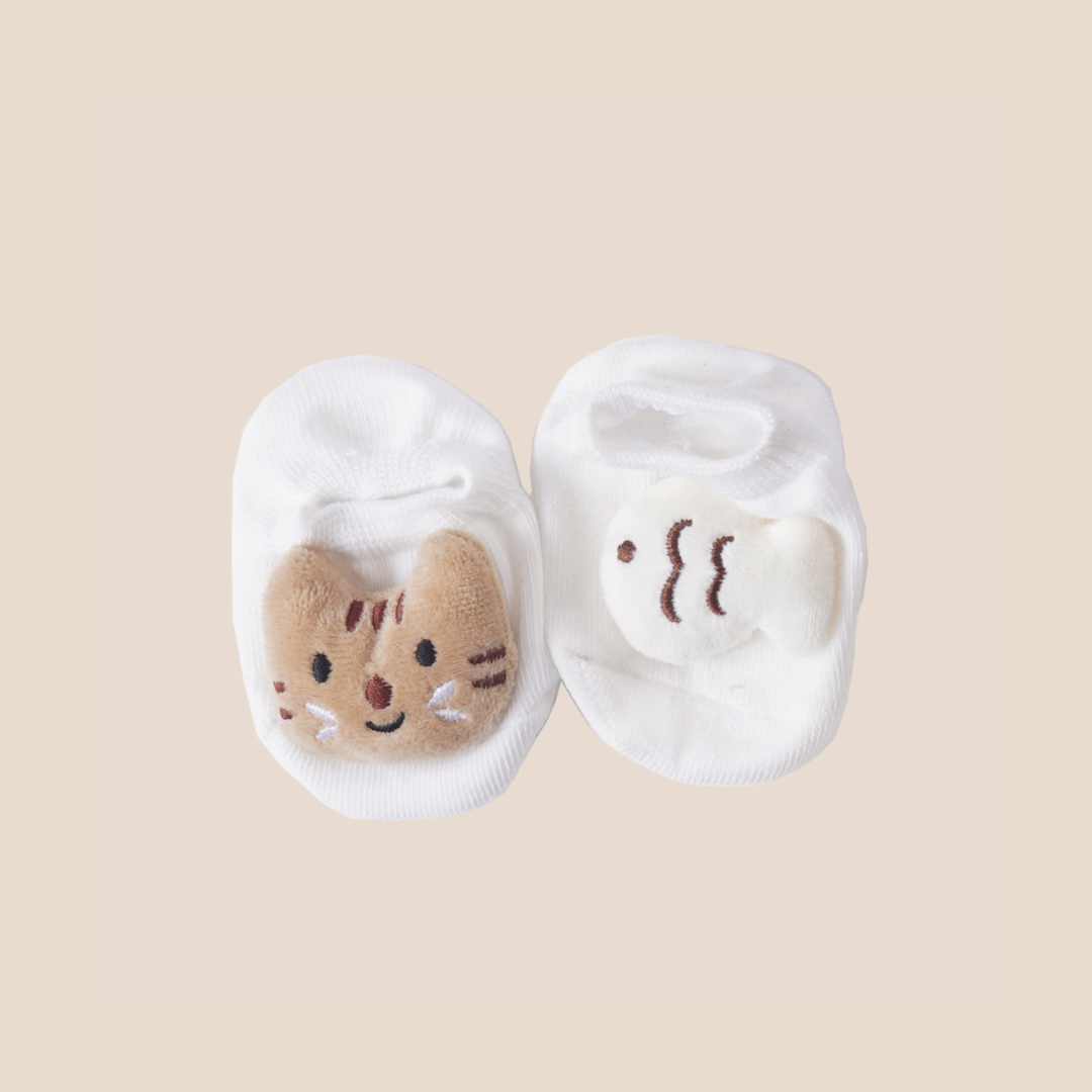 White baby socks with plush cat and fish design – cute custom baby shower gift basket add-on