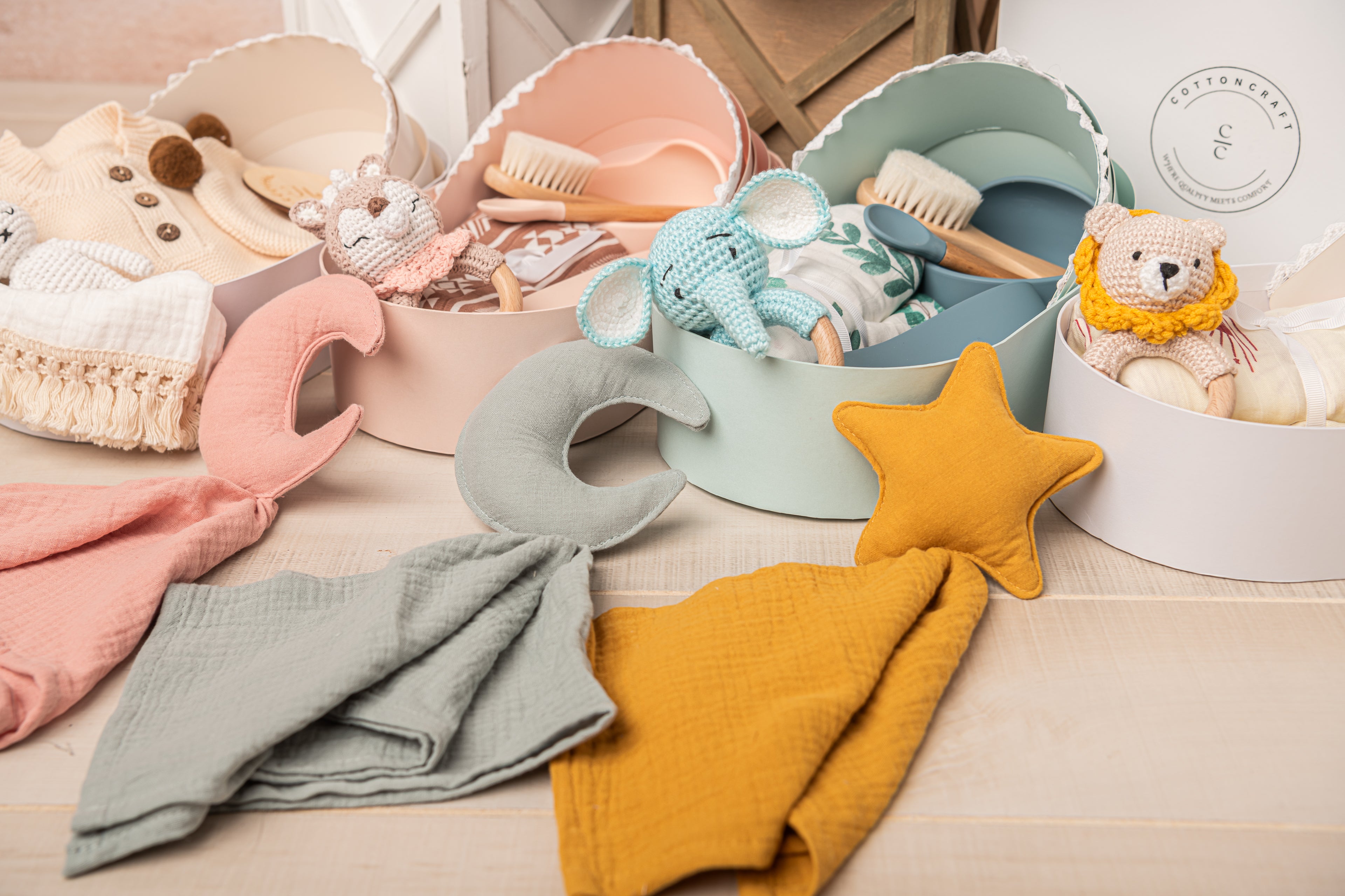 Luxe Cradle Baby Gift Basket