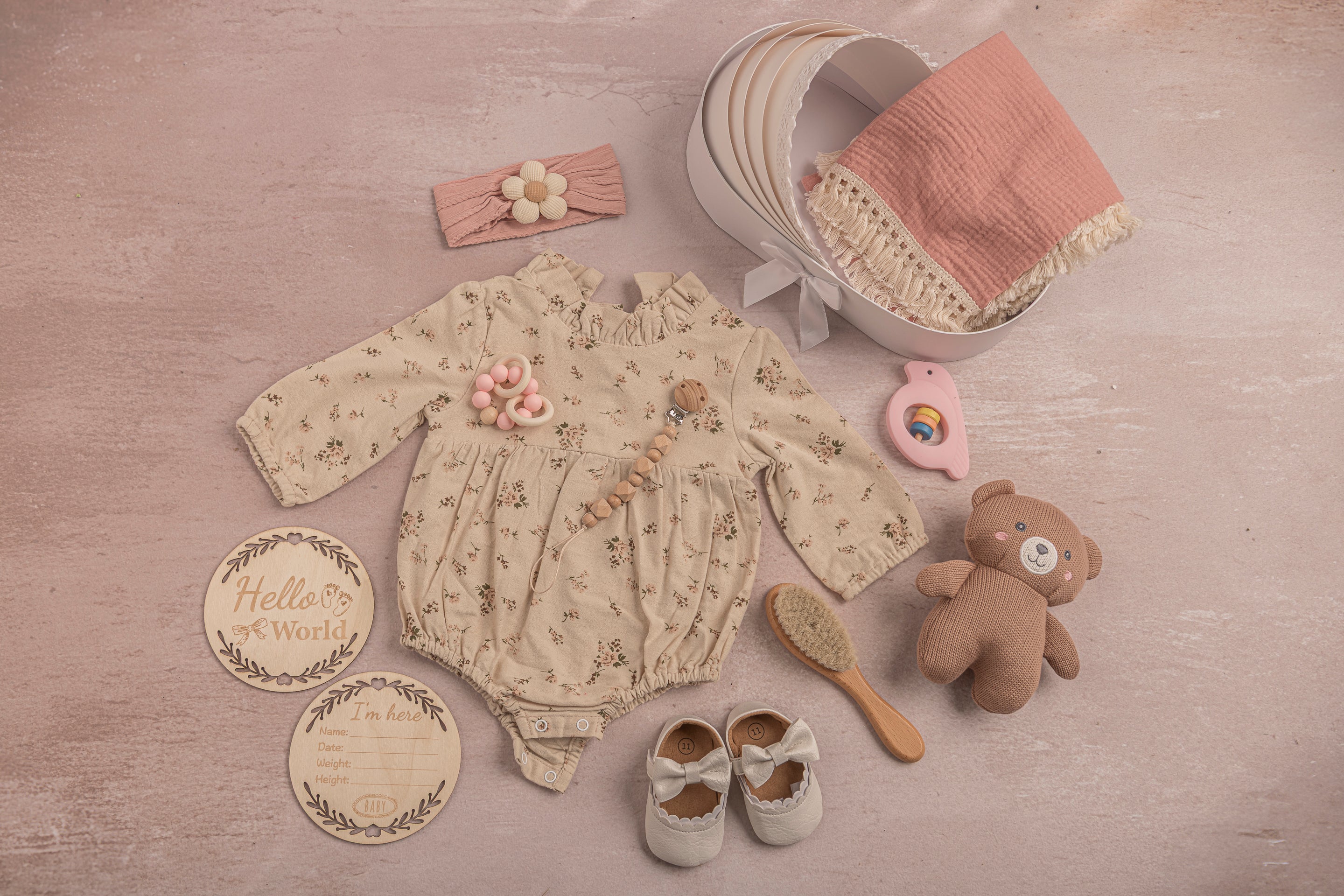 BUILD YOUR OWN GIFT BOX