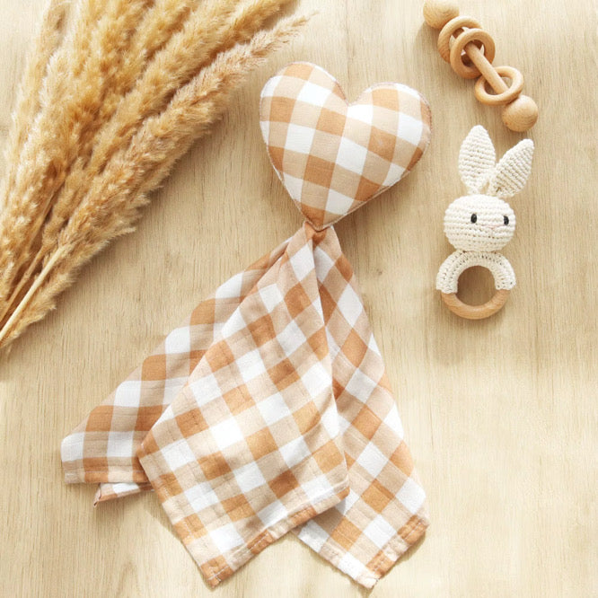 Organic cotton muslin baby lovey with caramel check heart comfort head by Cotton Craft