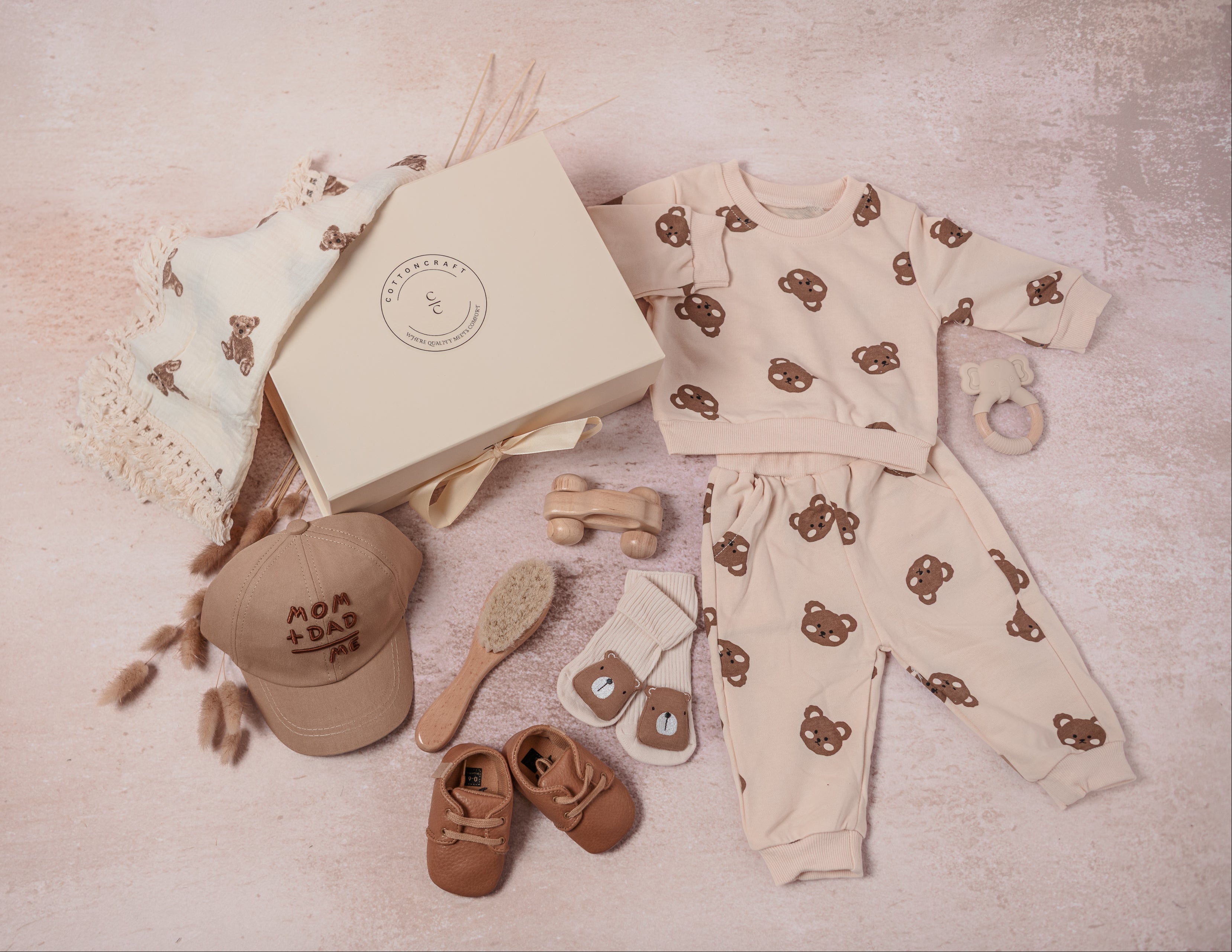 luxury neutral baby gift set with teddy bear theme