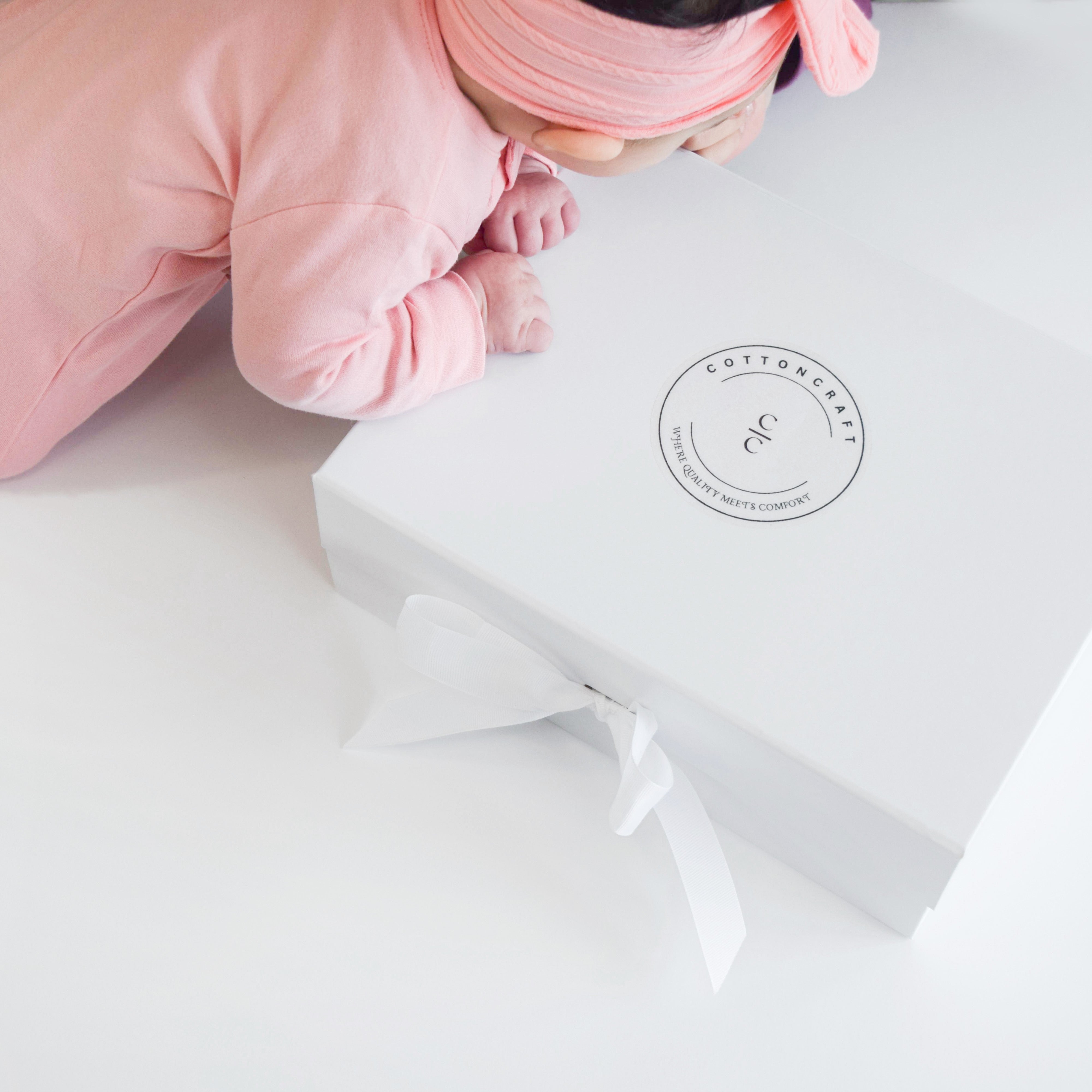 Chic Magnetic Baby Gift Boxes